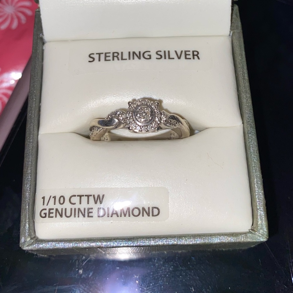 Diamond ring